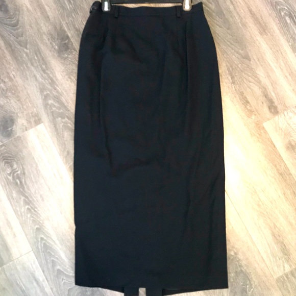 Austin Reed, Fully-Lined, Straight, Black Skirt - Picture 1 of 7